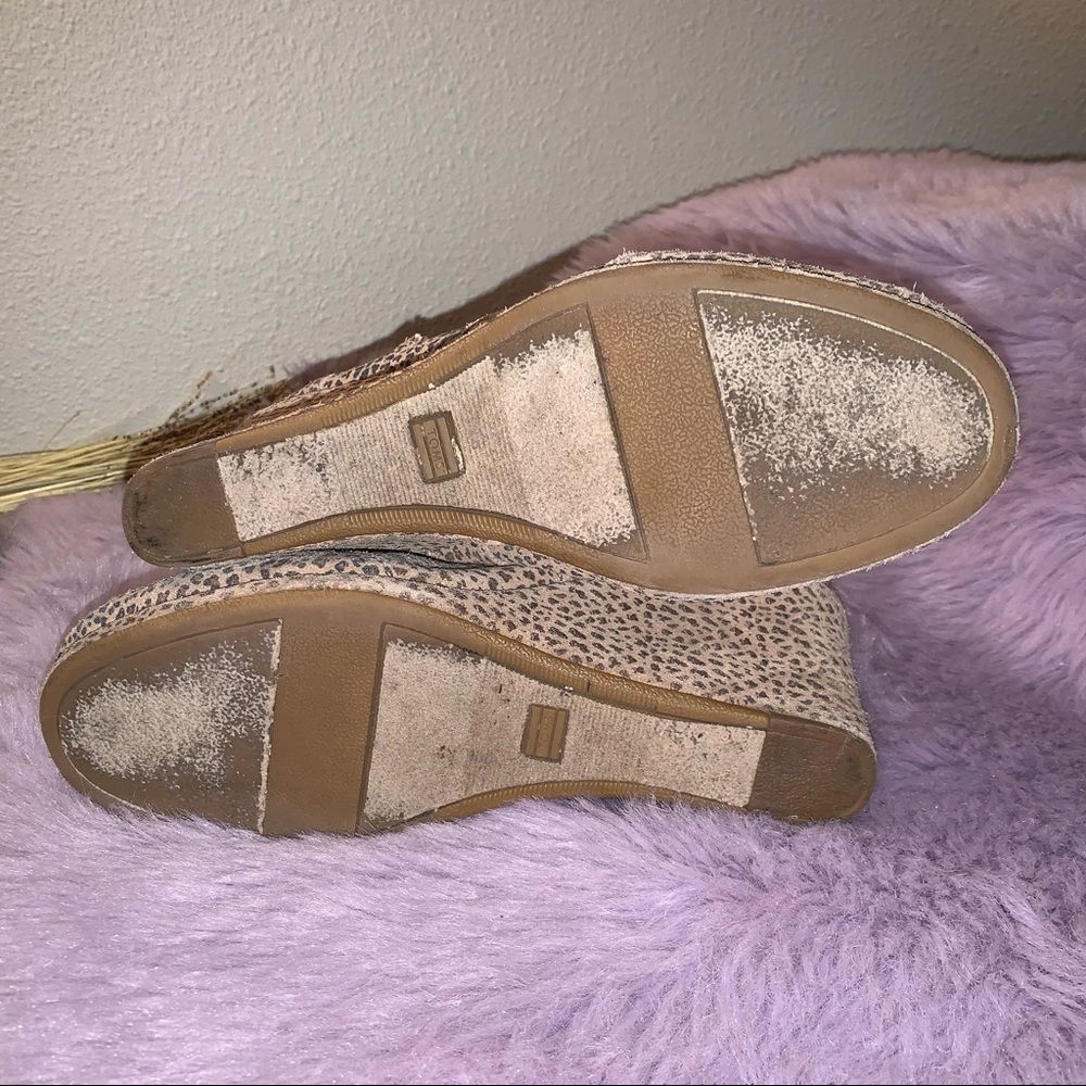 Toms 9.5W side zip cheetah print suede ankle boots - Picture 10 of 14